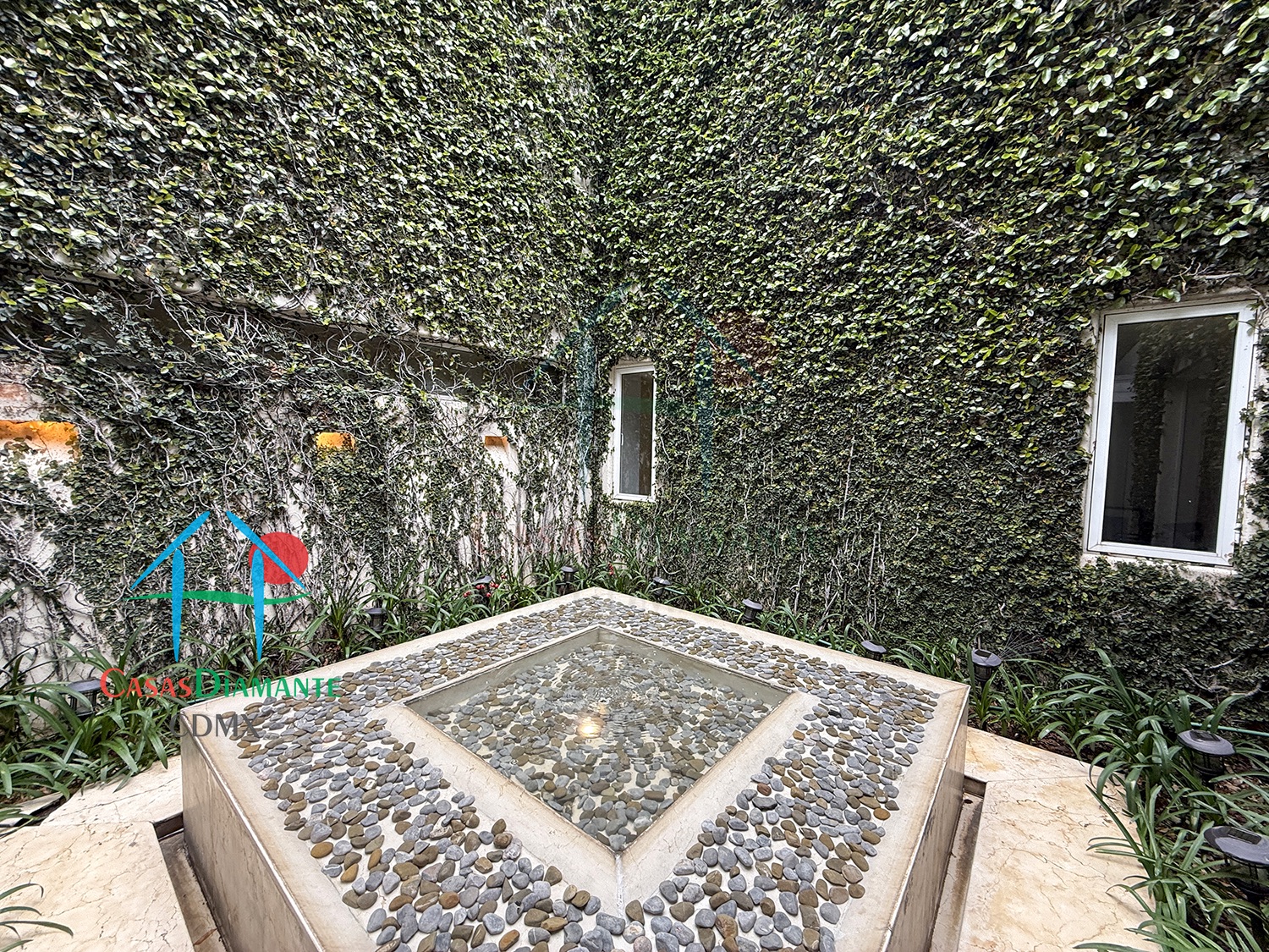 Jardines del Pedregal Casa Rivera EJ - Vestíbulo de acceso 12